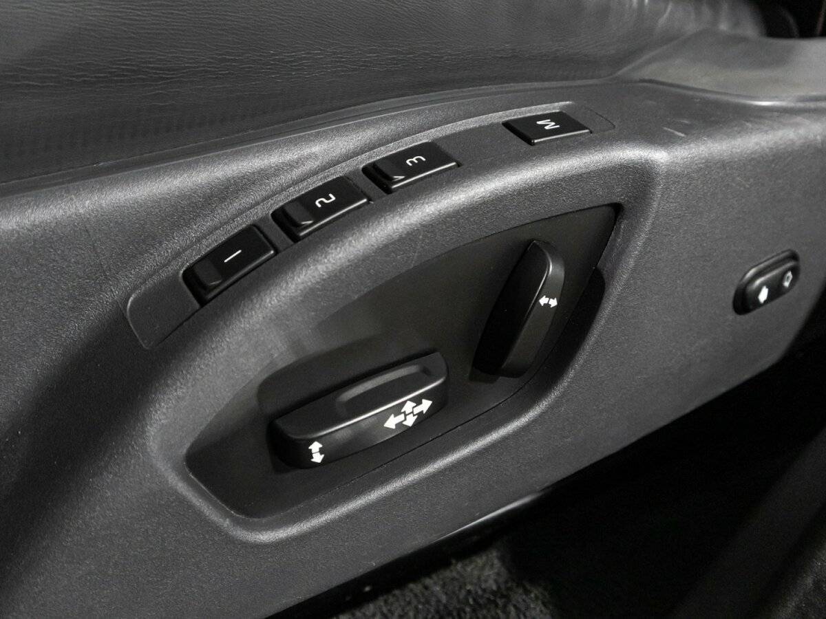 Купить Вольво ИксЦ60, 2014, 131 343 км.. Фото: #16