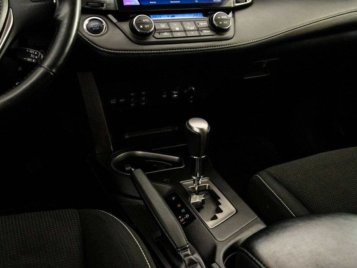 Купить Тойота Рав4, 2018, 146 641 км.. Фото: #11