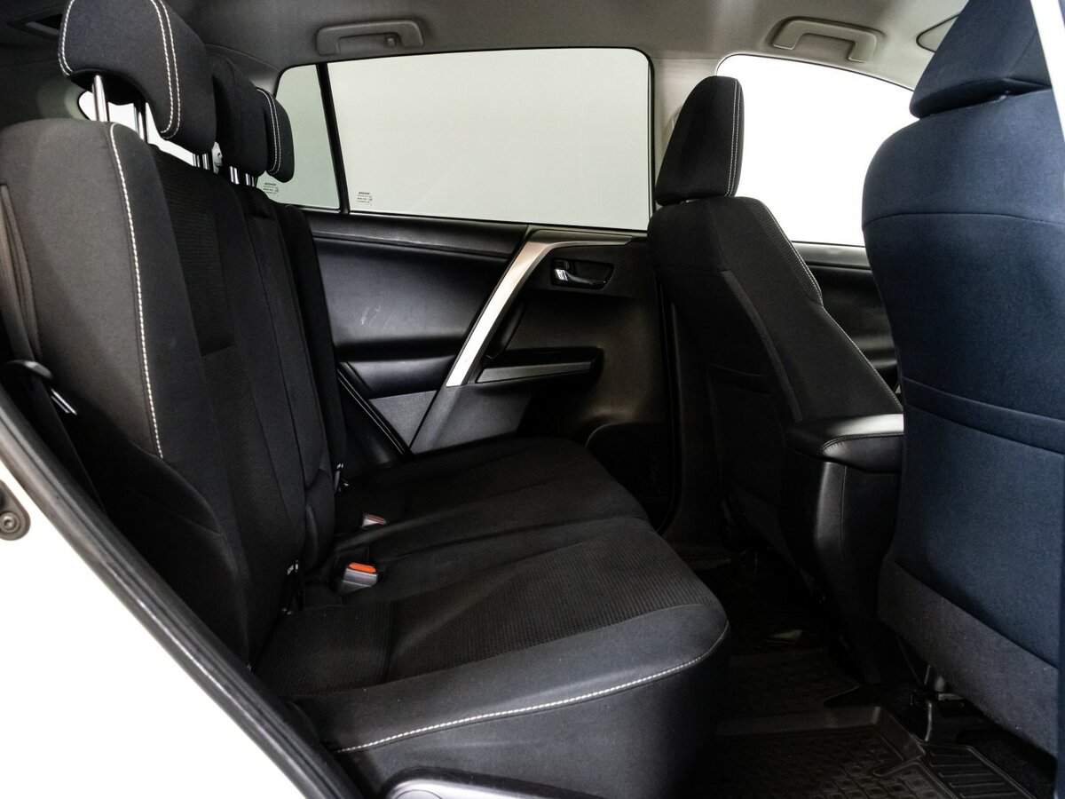 Купить Тойота Рав4, 2018, 146 641 км.. Фото: #16