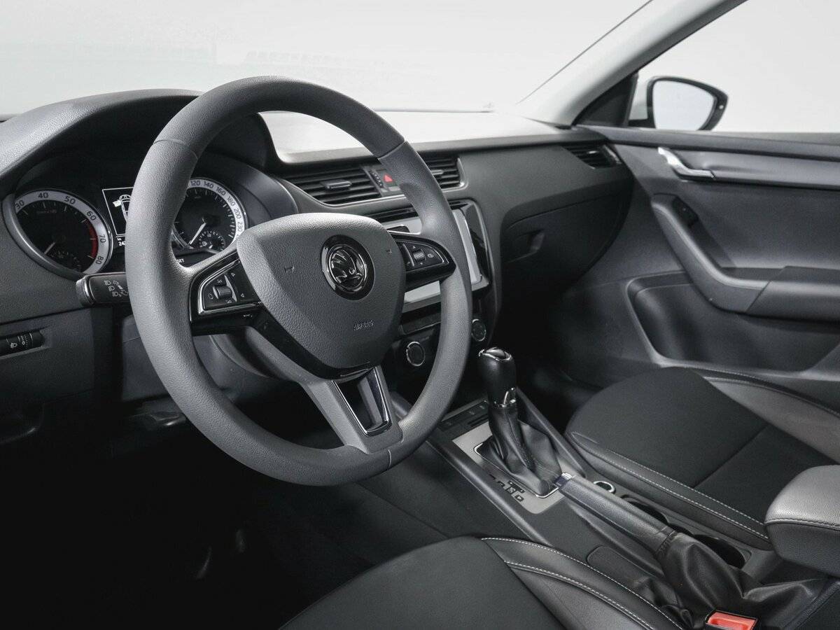 Купить Шкода Октавия, 2023, 22 000 км.. Фото: #10