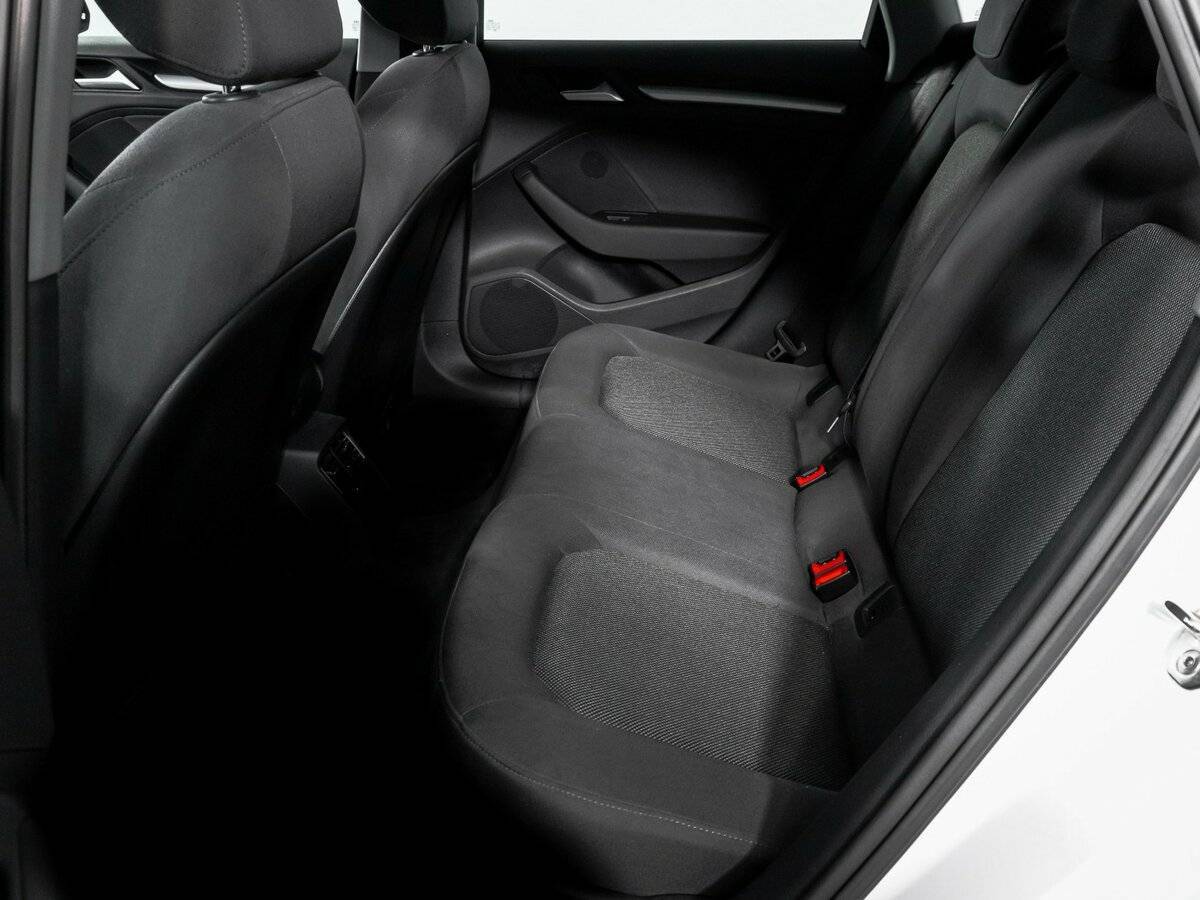 Купить Ауди А3, 2017, 81 857 км.. Фото: #9