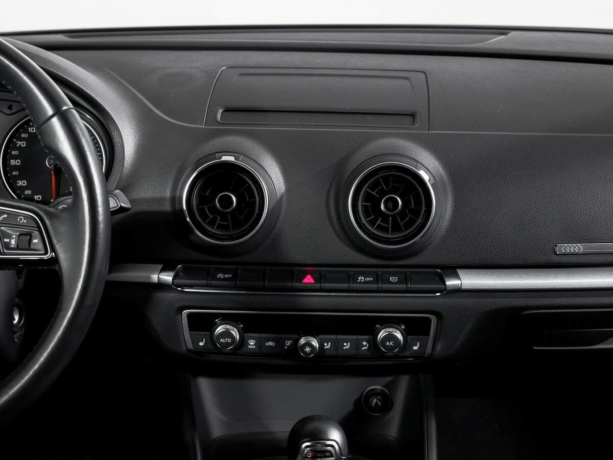 Купить Ауди А3, 2017, 81 857 км.. Фото: #12