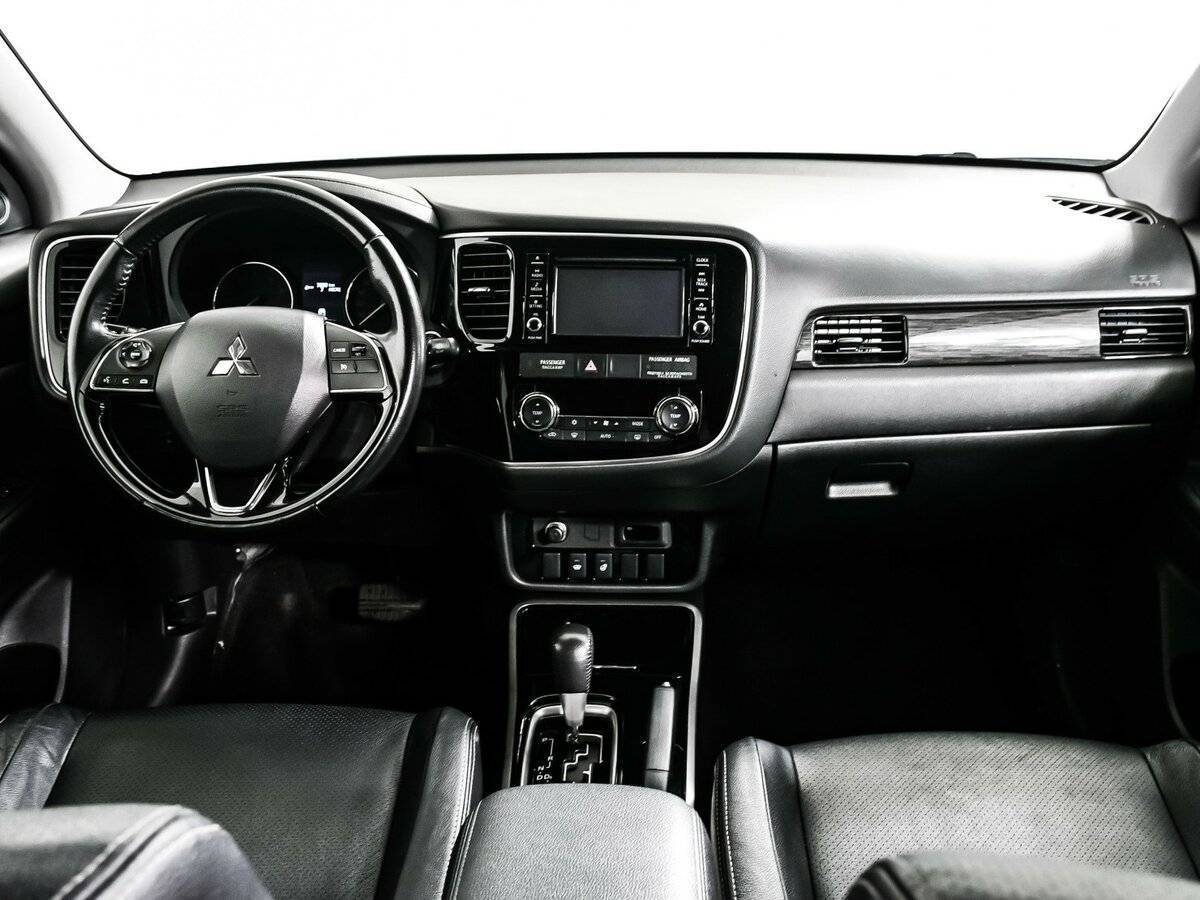 Купить Митсубиши Оутлэндер, 2017, 72 468 км.. Фото: #10