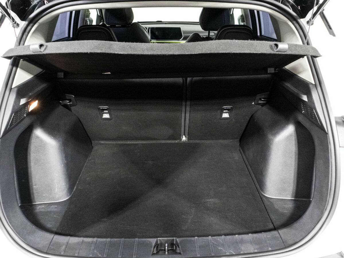 Купить Джили Кулрэй, 2023, 45 648 км.. Фото: #14