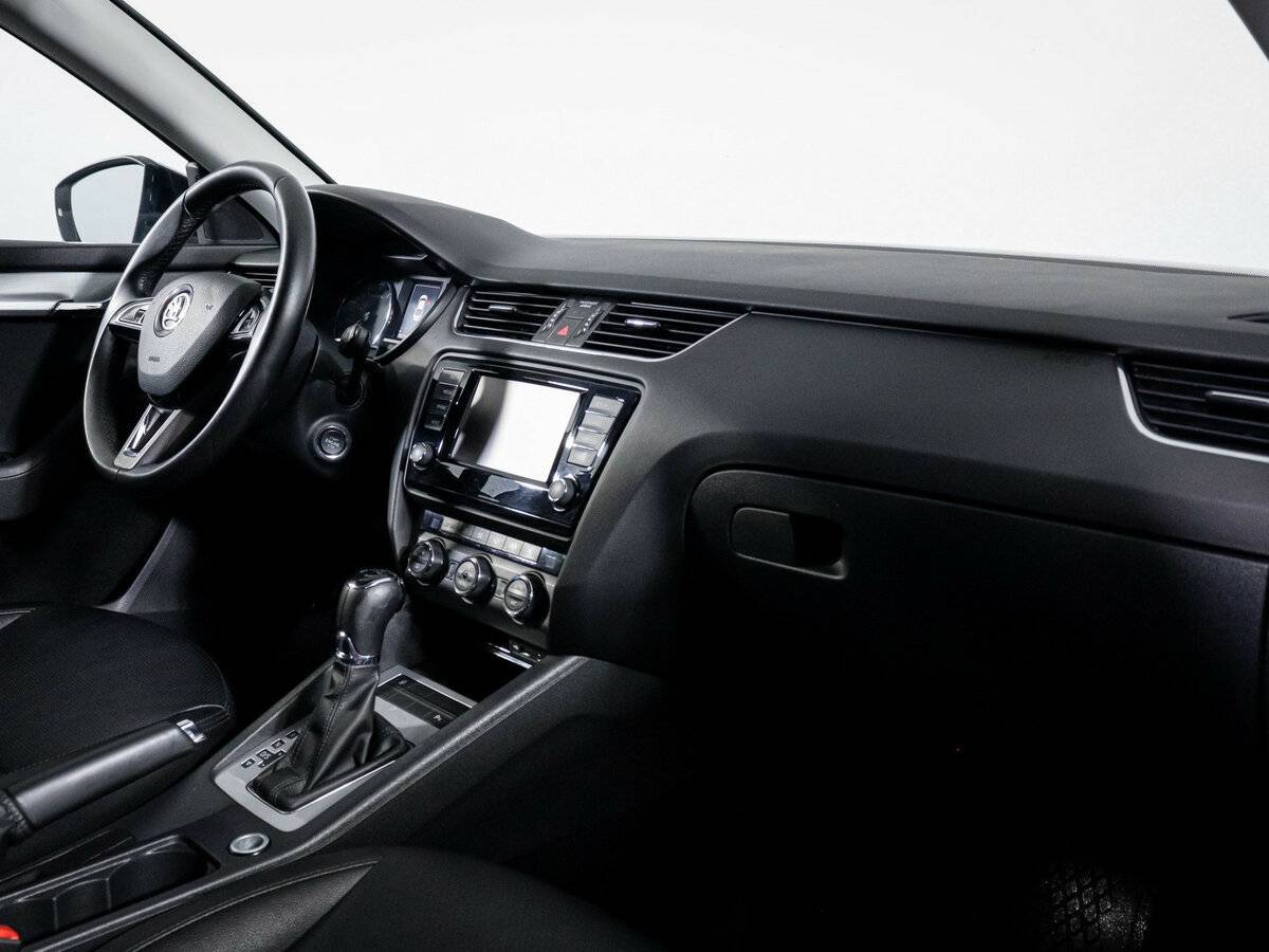 Купить Шкода Октавия, 2016, 185 139 км.. Фото: #8