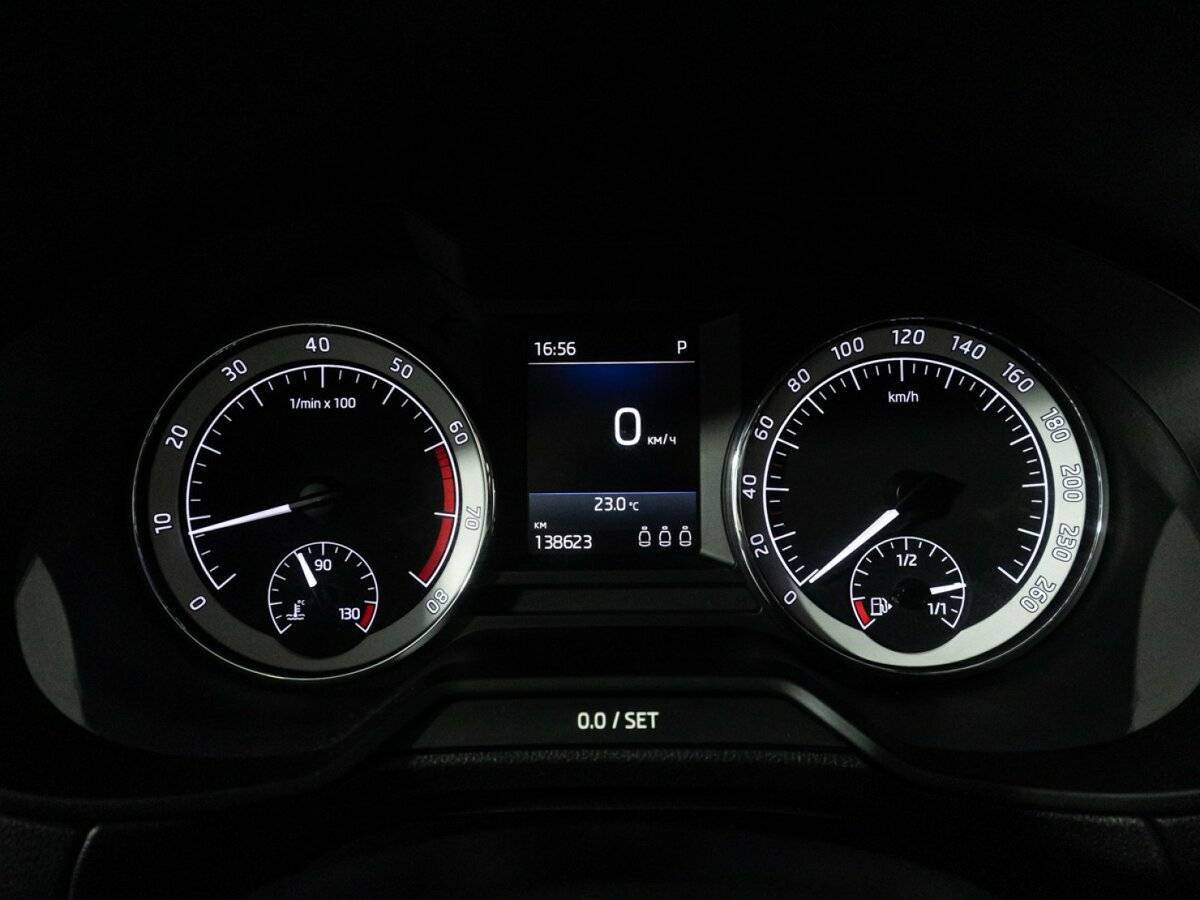 Купить Шкода Октавия, 2018, 138 621 км.. Фото: #11