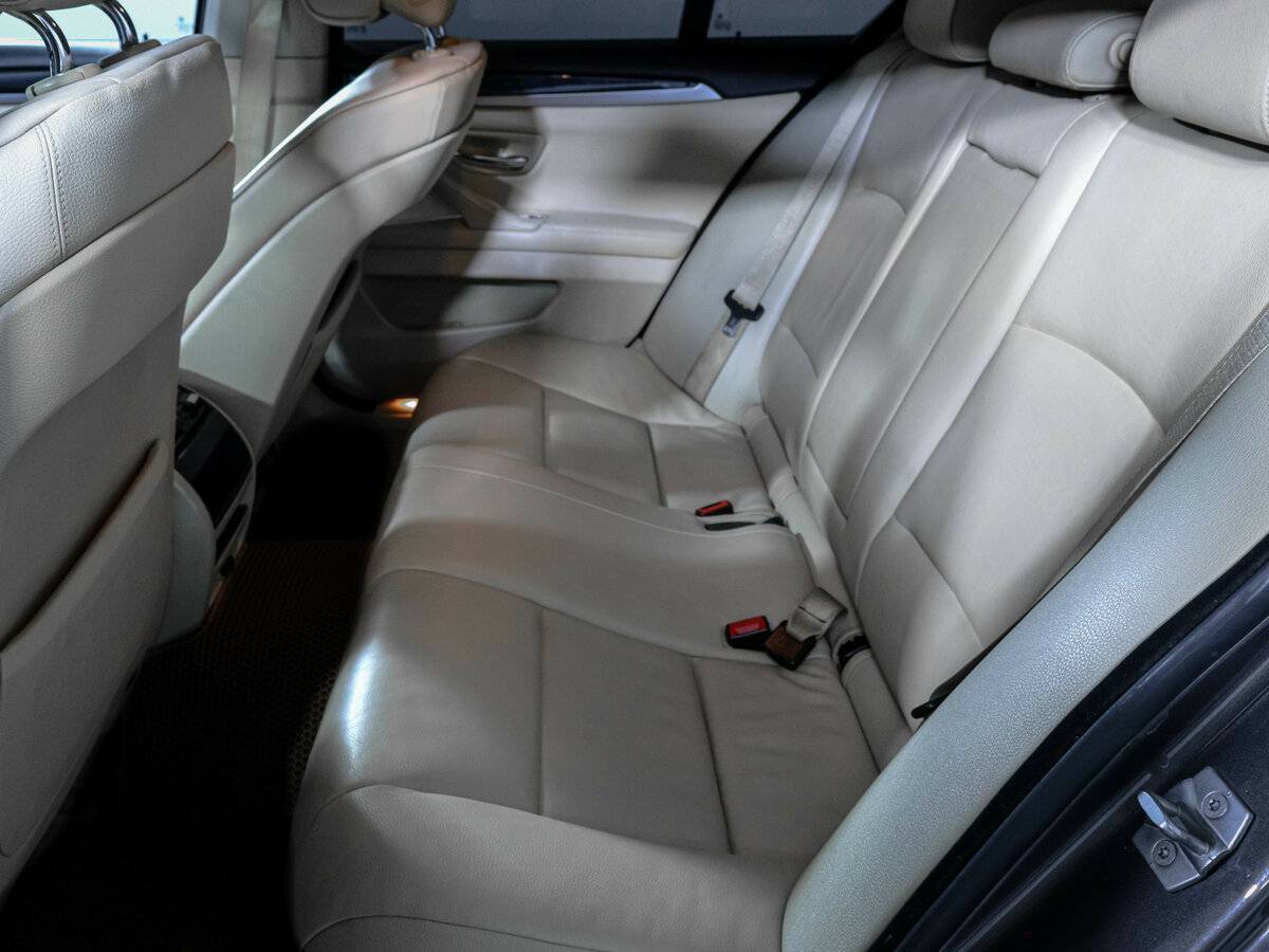 Купить БМВ 5 серии, 2012, 266 386 км.. Фото: #9