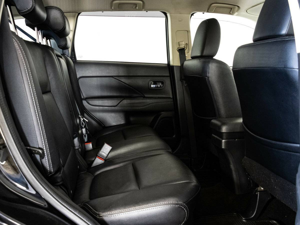 Купить Митсубиши Оутлэндер, 2014, 192 737 км.. Фото: #15