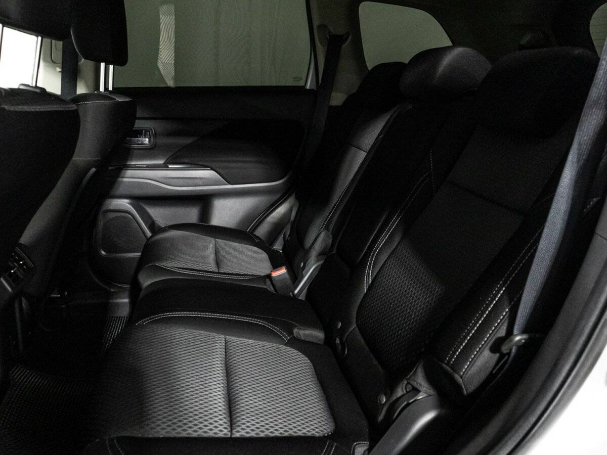 Купить Митсубиши Оутлэндер, 2020, 109 208 км.. Фото: #7