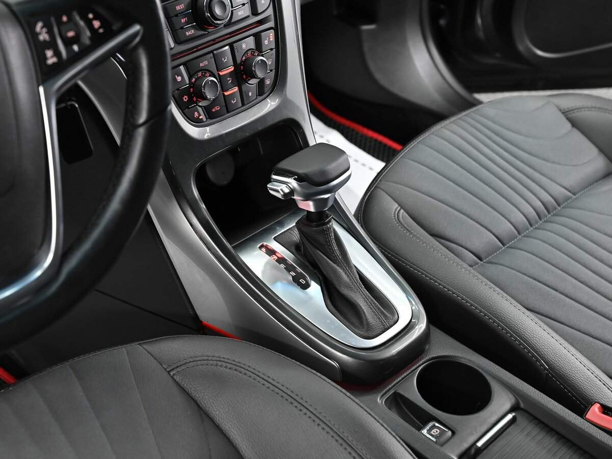 Купить Опель Астра, 2013, 164 000 км.. Фото: #10