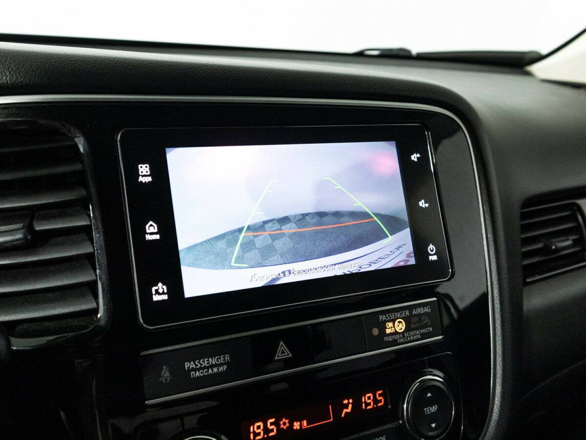 Купить Митсубиши Оутлэндер, 2018, 70 460 км.. Фото: #15