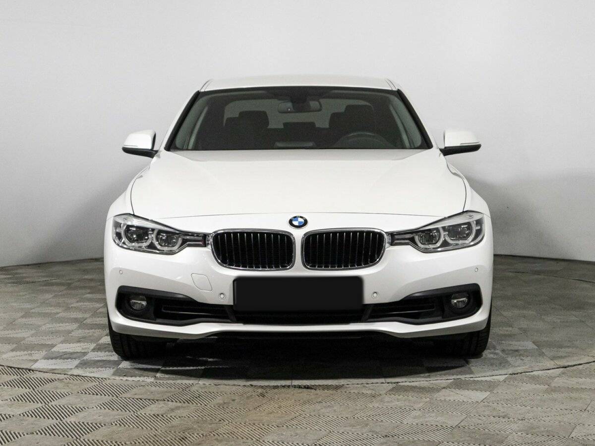 Купить БМВ 3 серии, 2017, 56 783 км.. Фото: #1