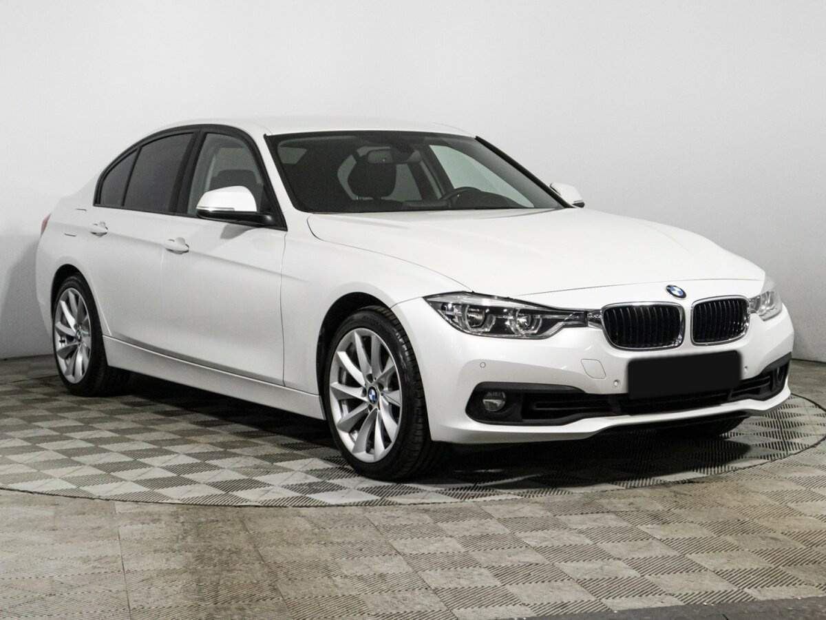 Купить БМВ 3 серии, 2017, 56 783 км.. Фото: #2