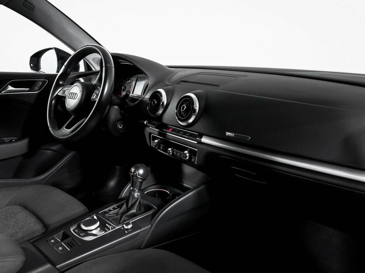 Купить Ауди А3, 2017, 55 913 км.. Фото: #8