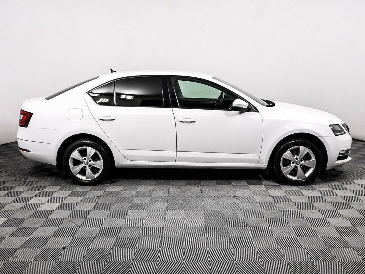 Купить Шкода Октавия, 2017, 122 578 км.. Фото: #3