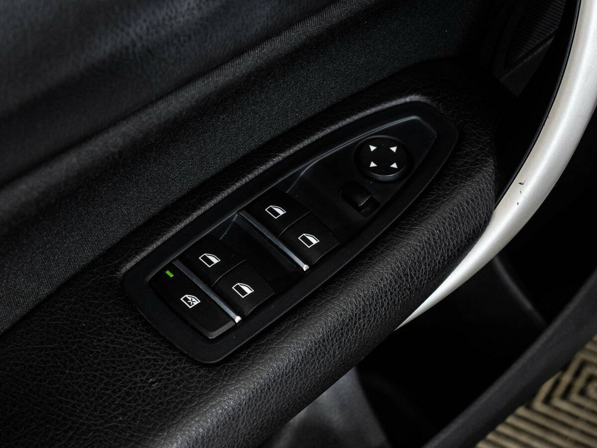 Купить БМВ 1 серии, 2017, 137 252 км.. Фото: #20