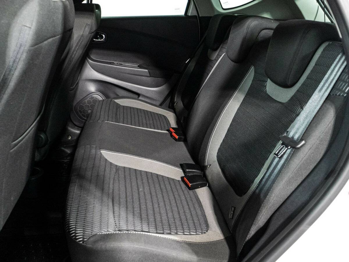 Купить Рено Каптюр, 2017, 71 963 км.. Фото: #9