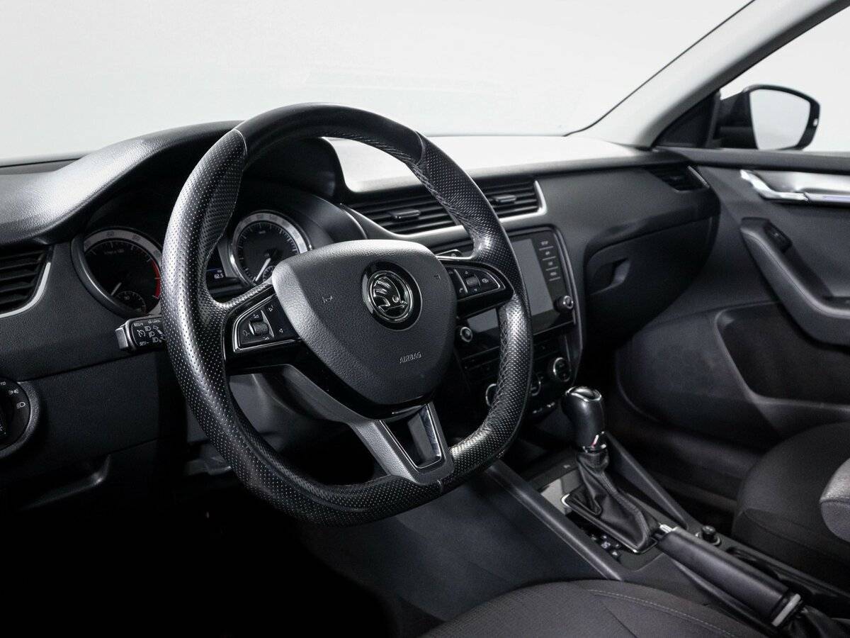 Купить Шкода Октавия, 2017, 174 280 км.. Фото: #10