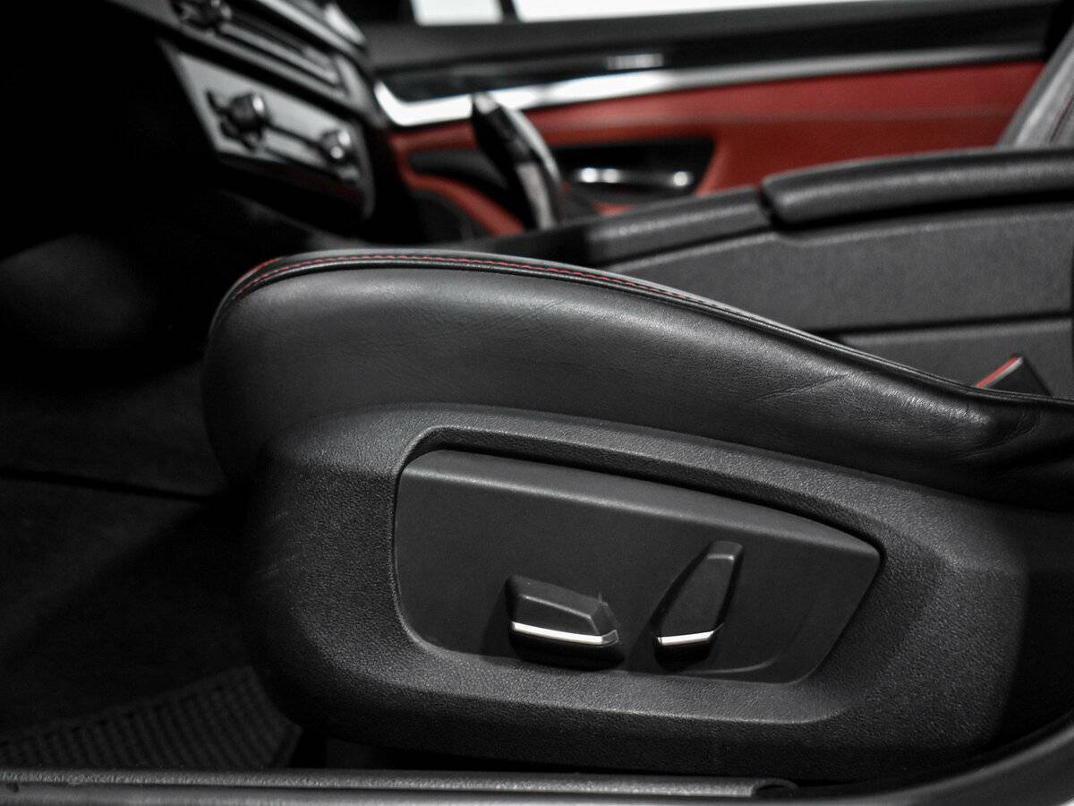 Купить БМВ 5 серии, 2013, 288 833 км.. Фото: #7