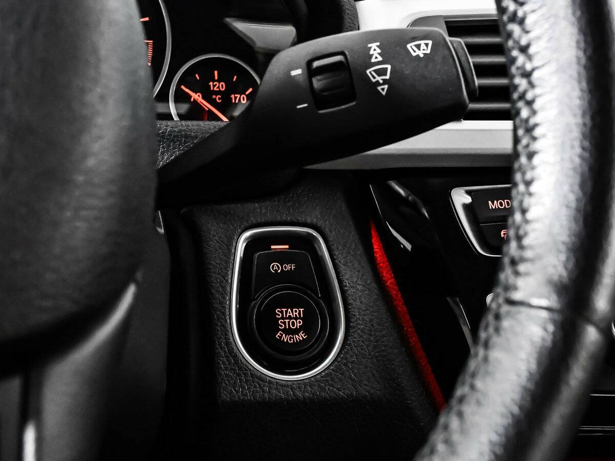 Купить БМВ 3 серии, 2015, 105 980 км.. Фото: #13