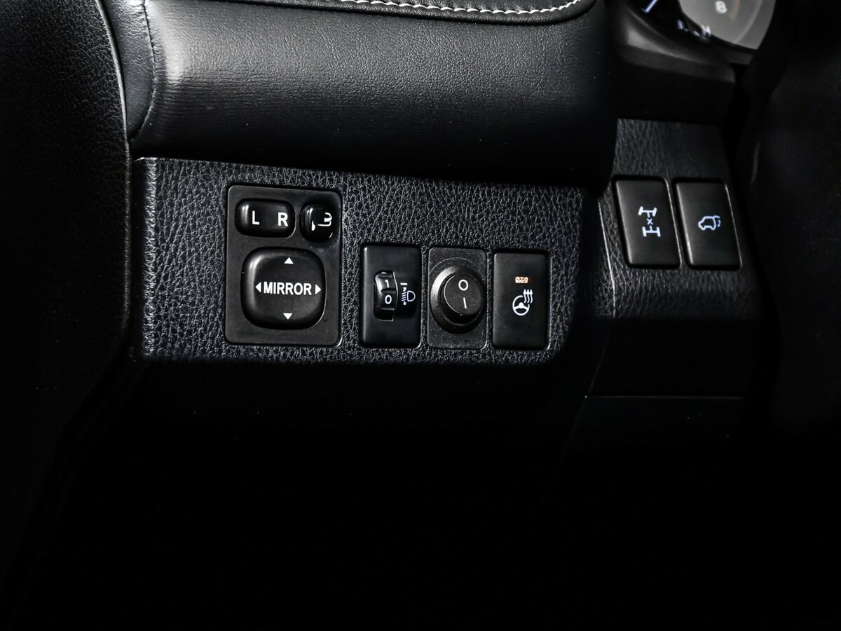 Купить Тойота Рав4, 2016, 93 450 км.. Фото: #11