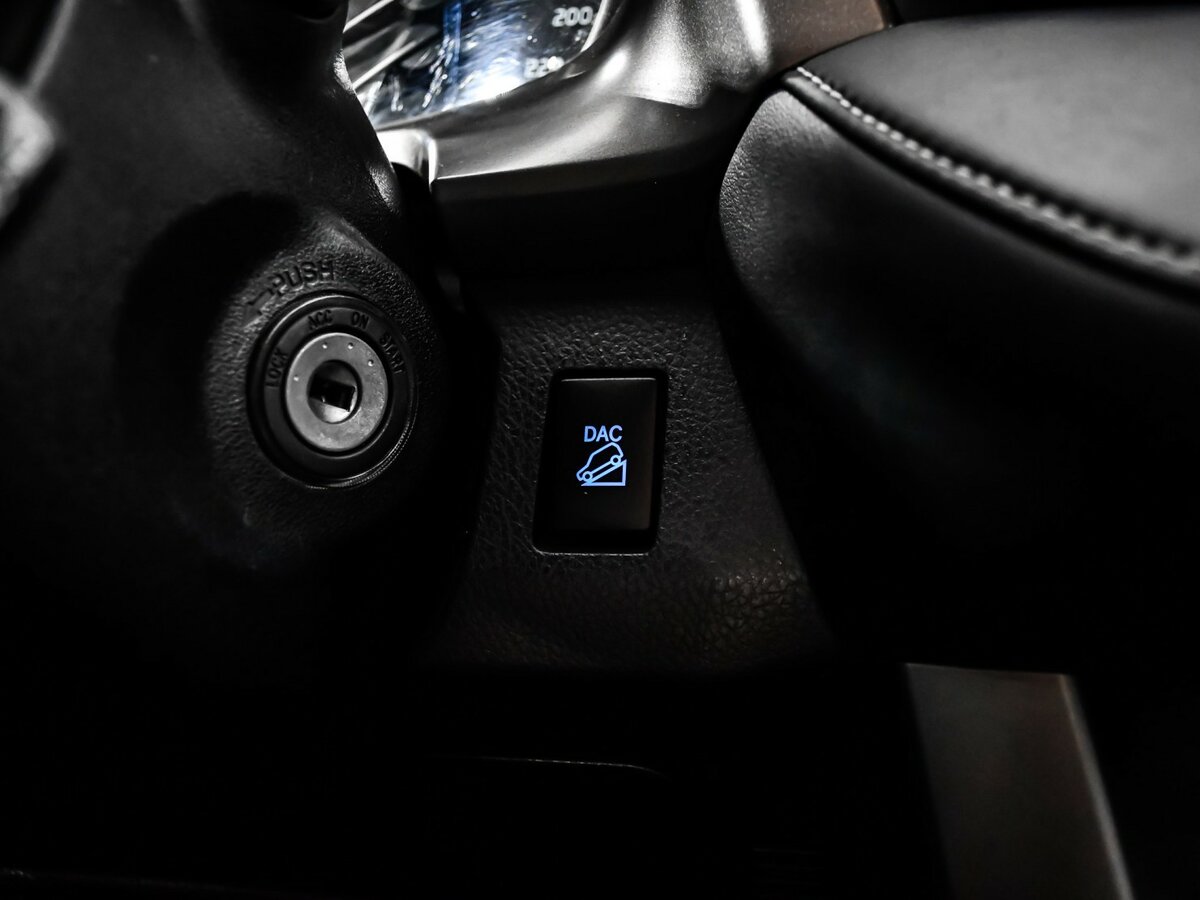 Купить Тойота Рав4, 2016, 93 450 км.. Фото: #13