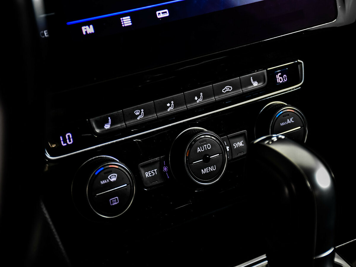 Купить Фольксваген Пассат, 2018, 94 745 км.. Фото: #13