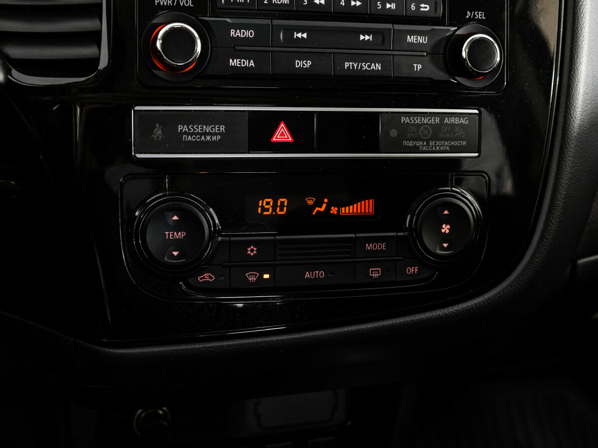 Купить Митсубиши Оутлэндер, 2019, 135 789 км.. Фото: #10