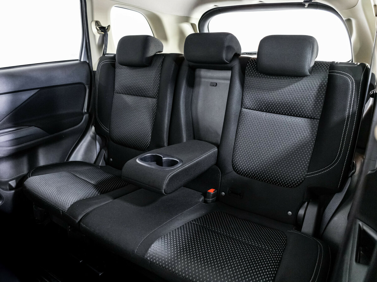 Купить Митсубиши Оутлэндер, 2019, 100 724 км.. Фото: #15