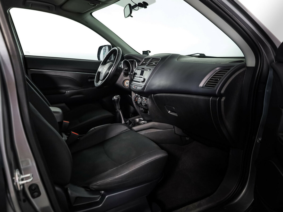 Купить Митсубиши АС-Икс, 2014, 77 829 км.. Фото: #15