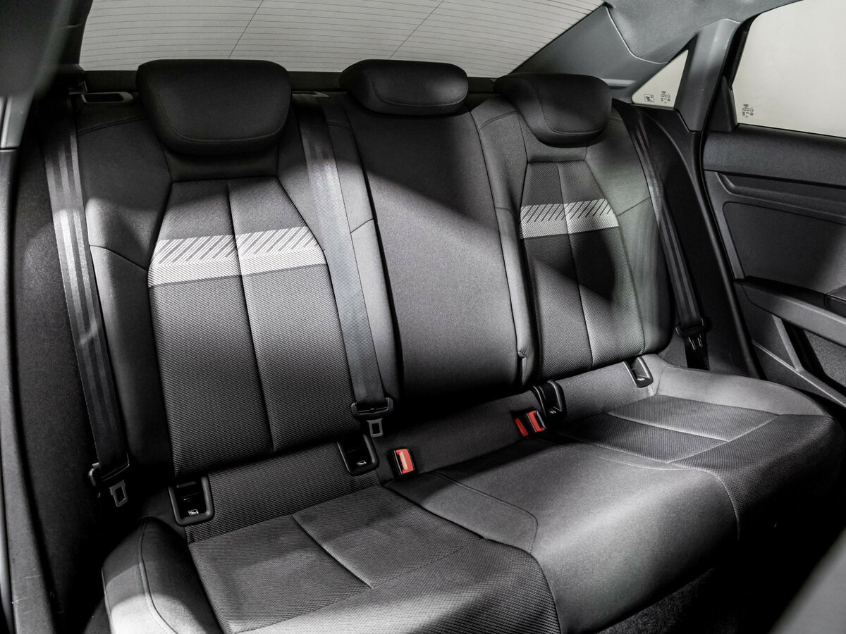 Купить Ауди А3, 2021, 127 479 км.. Фото: #17