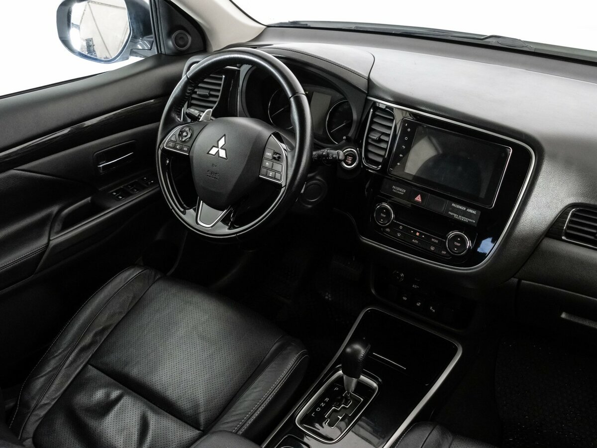 Купить Митсубиши Оутлэндер, 2017, 191 296 км.. Фото: #6