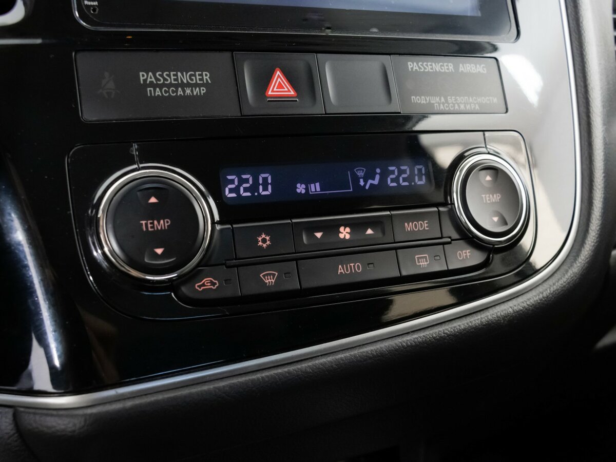 Купить Митсубиши Оутлэндер, 2017, 191 296 км.. Фото: #18