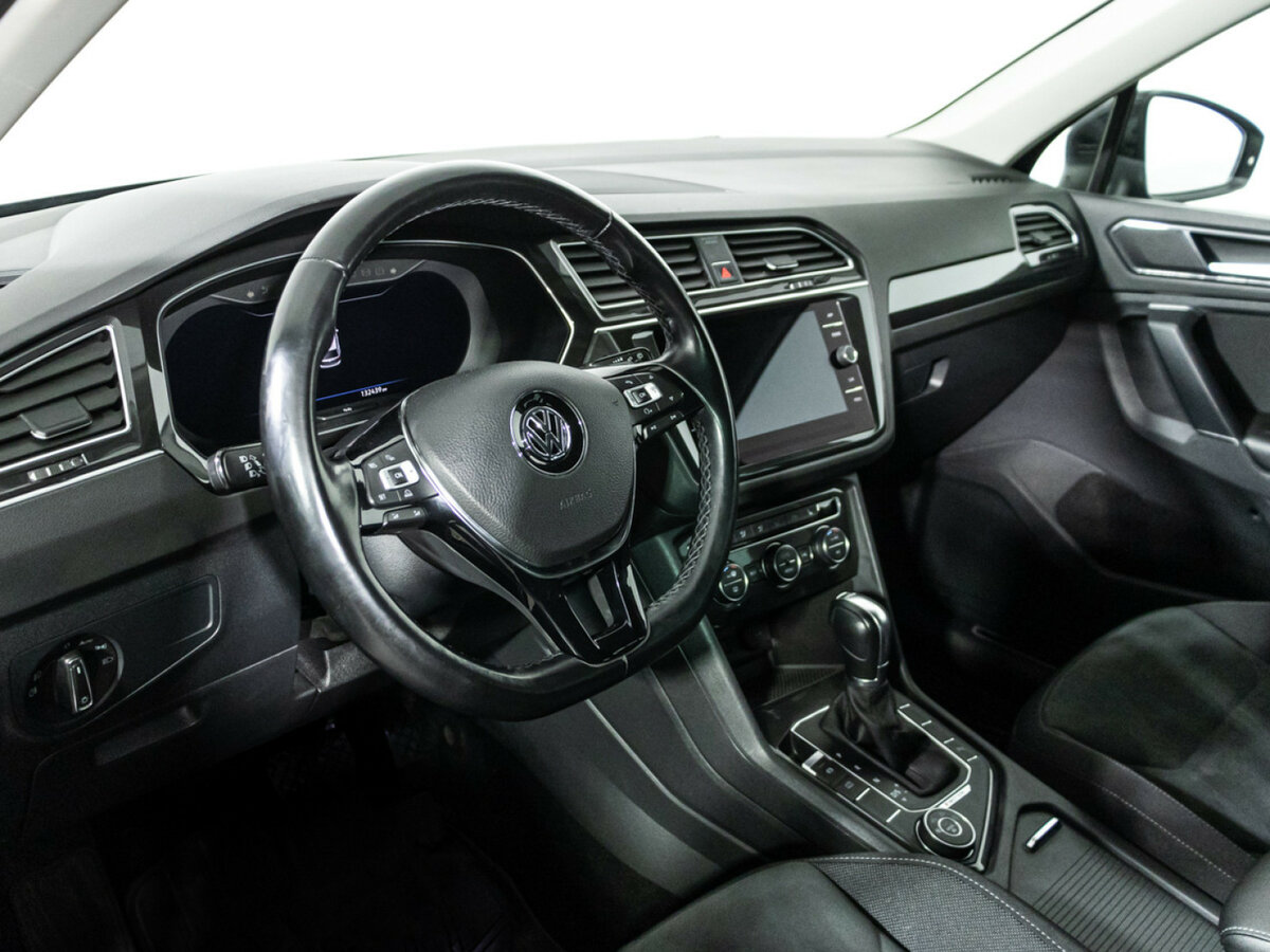 Купить Фольксваген Тигуан, 2018, 132 436 км.. Фото: #10