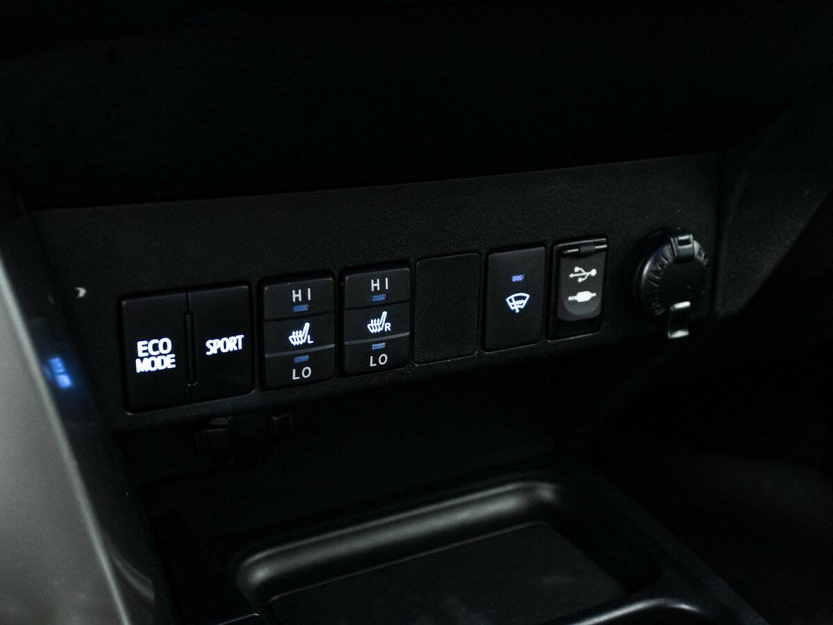 Купить Тойота Рав4, 2017, 110 130 км.. Фото: #15