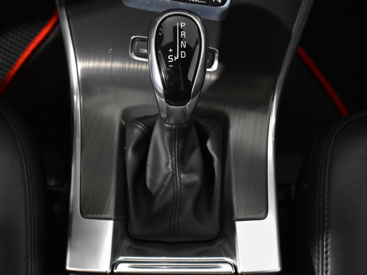 Купить Вольво ИксЦ60, 2015, 214 100 км.. Фото: #8