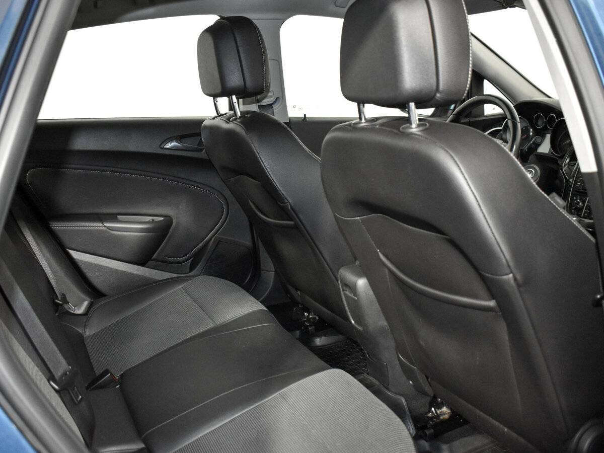 Купить Опель Астра, 2013, 210 797 км.. Фото: #10