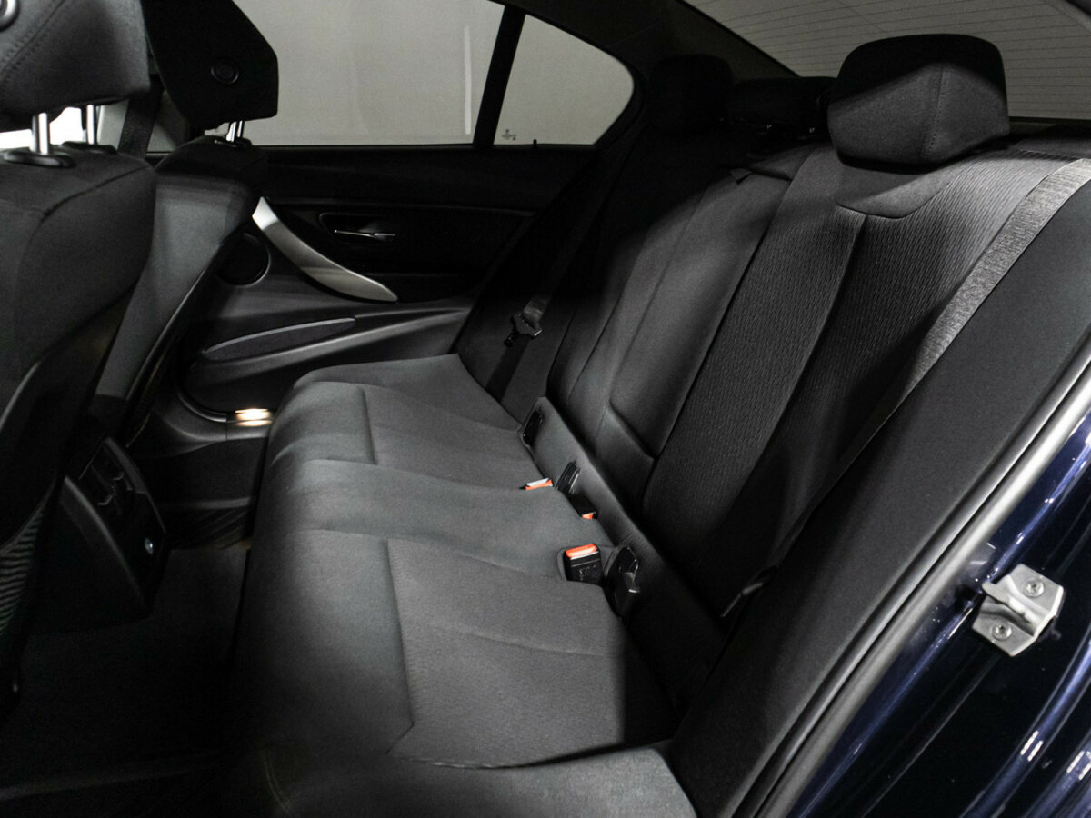 Купить БМВ 3 серии, 2017, 138 550 км.. Фото: #9