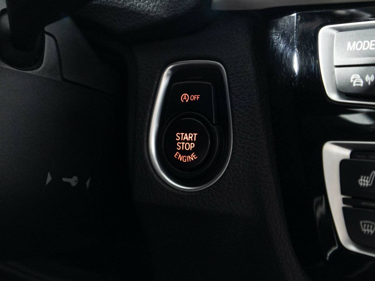 Купить БМВ 3 серии, 2017, 138 550 км.. Фото: #13