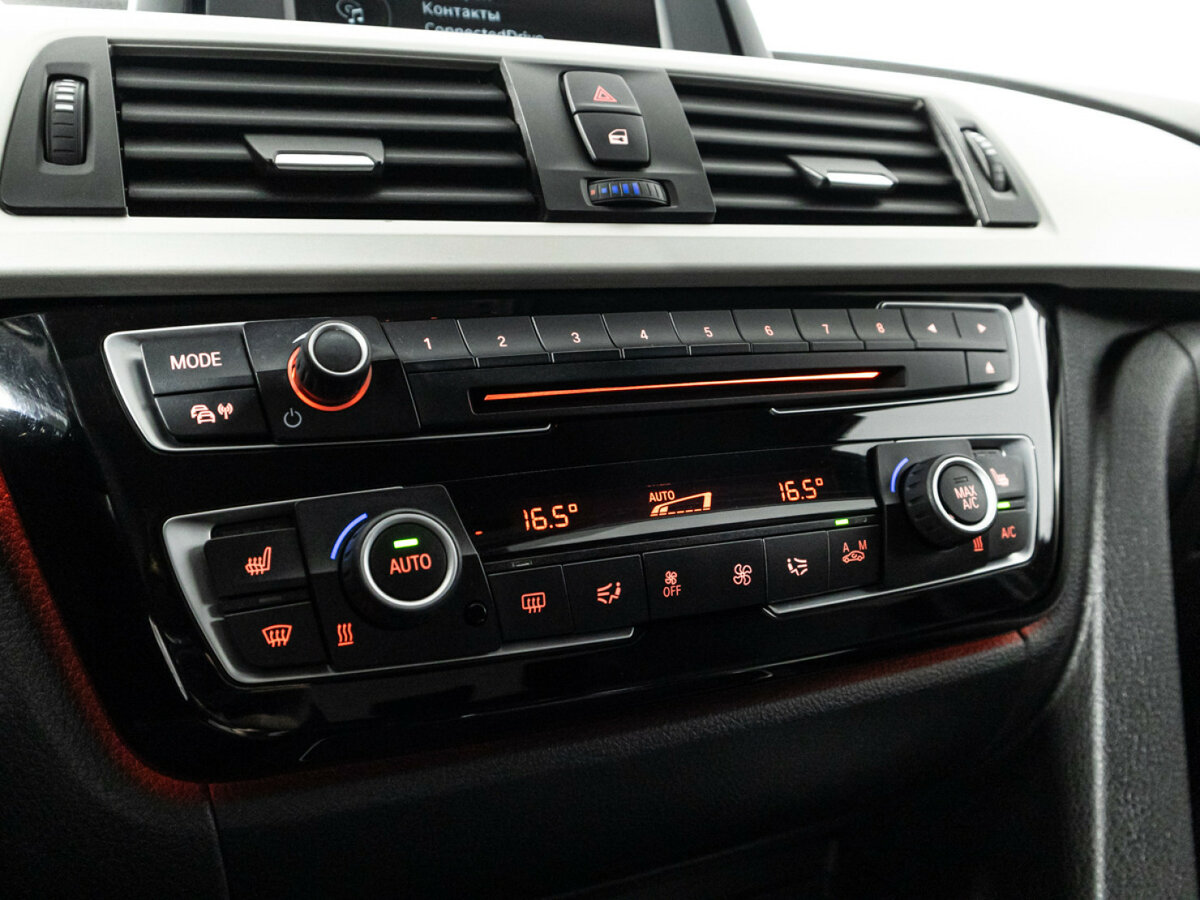 Купить БМВ 3 серии, 2017, 138 550 км.. Фото: #15