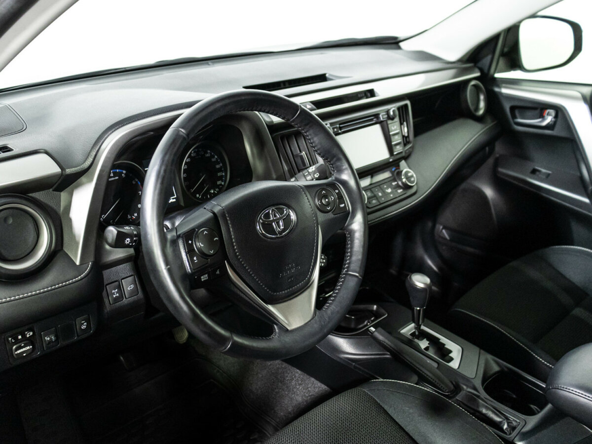 Купить Тойота Рав4, 2016, 66 702 км.. Фото: #10