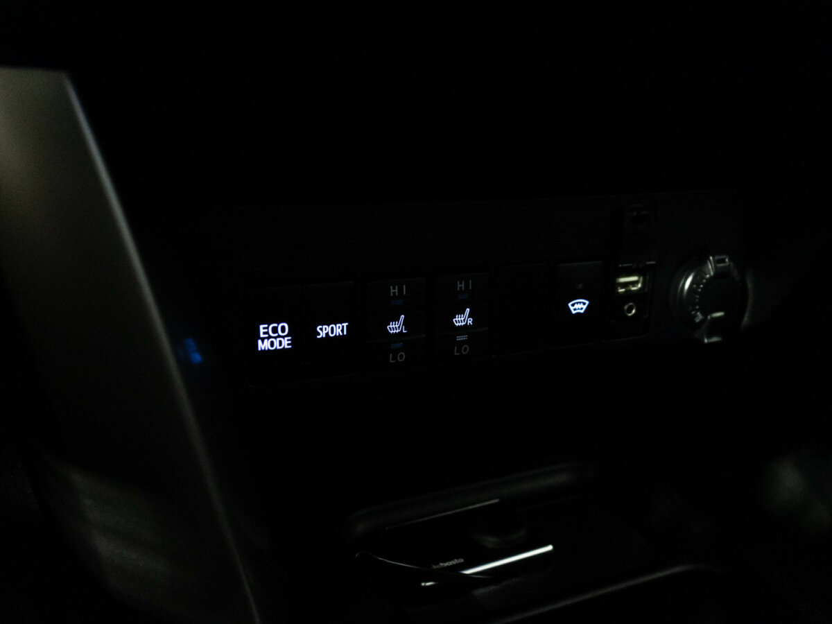 Купить Тойота Рав4, 2016, 66 702 км.. Фото: #15