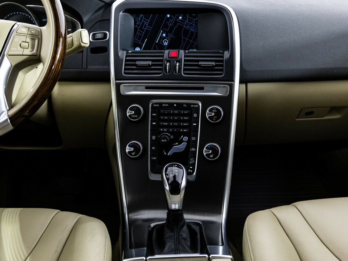 Купить Вольво ИксЦ60, 2014, 185 930 км.. Фото: #9