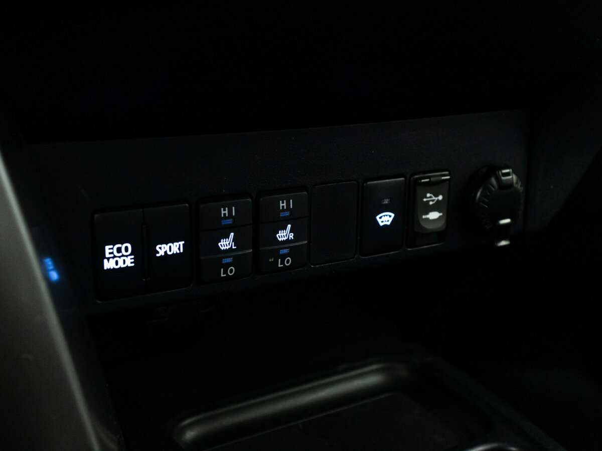 Купить Тойота Рав4, 2015, 76 266 км.. Фото: #15