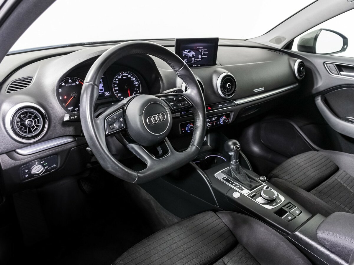 Купить Ауди А3, 2018, 74 927 км.. Фото: #8