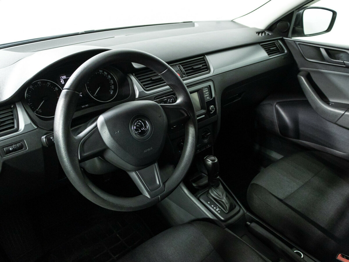 Купить Шкода Рапид, 2015, 75 216 км.. Фото: #10