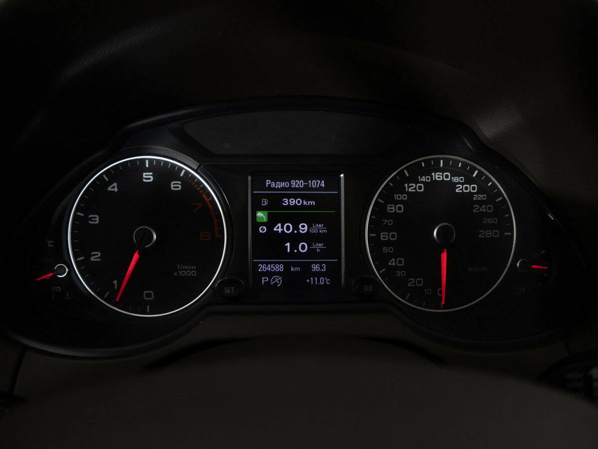 Купить Ауди К5, 2012, 264 468 км.. Фото: #6