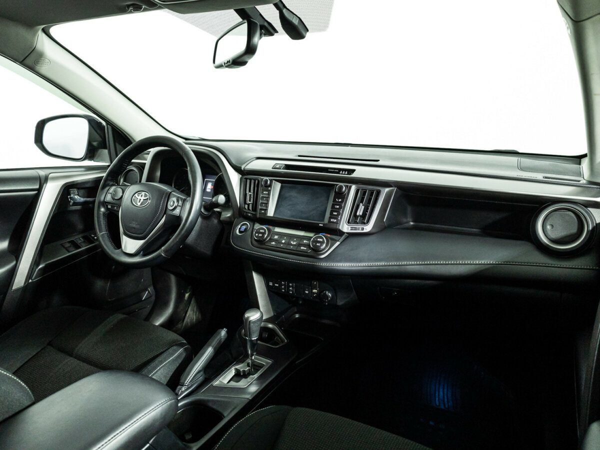 Купить Тойота Рав4, 2018, 124 908 км.. Фото: #6