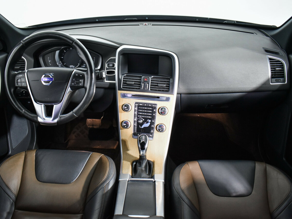 Купить Вольво ИксЦ60, 2017, 167 000 км.. Фото: #11