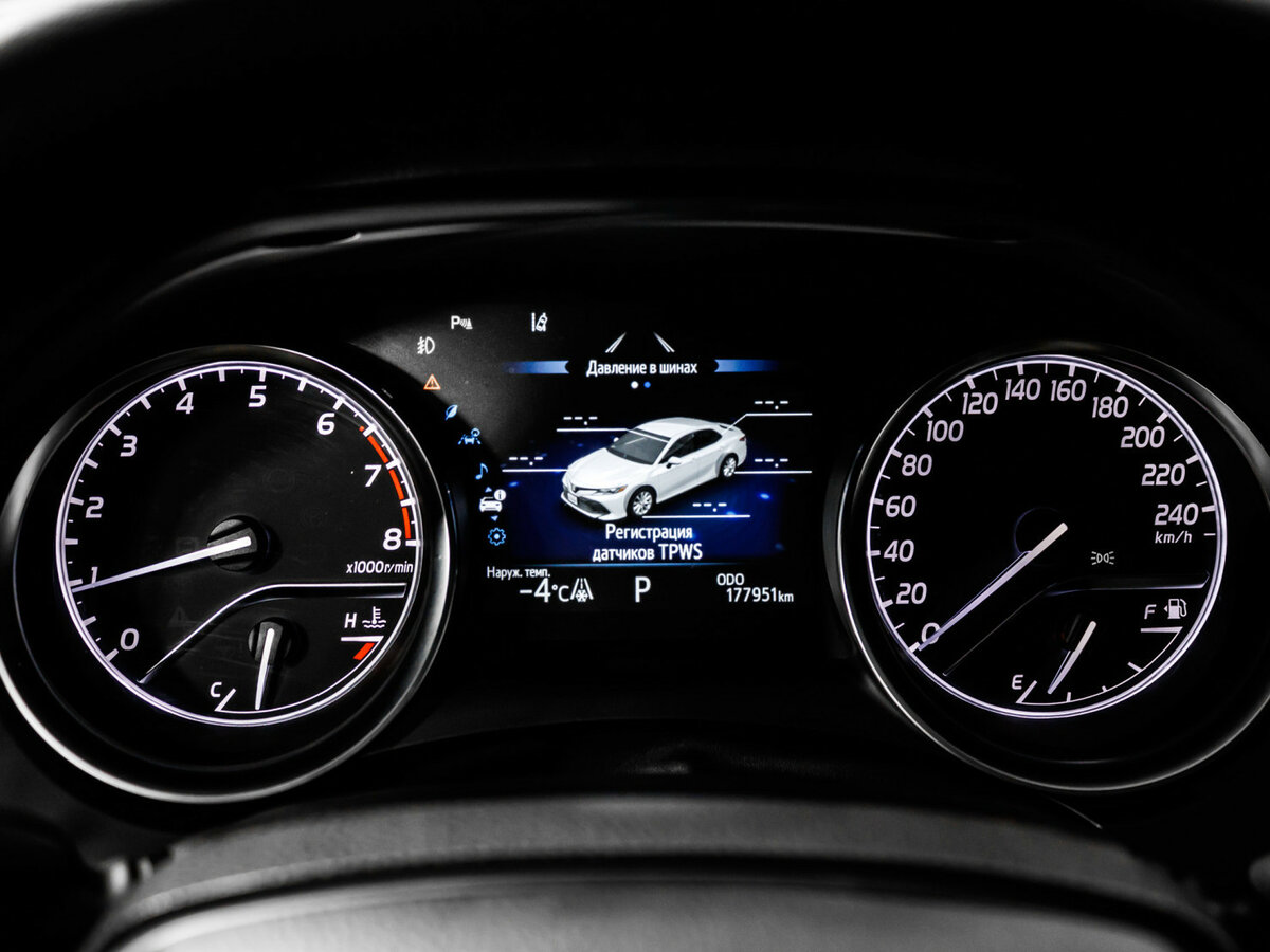 Купить Тойота Камри, 2019, 177 988 км.. Фото: #9